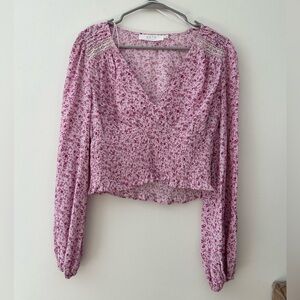 ASTR the label v neck long sleeve stretchy pink fuchsia floral crop top size L